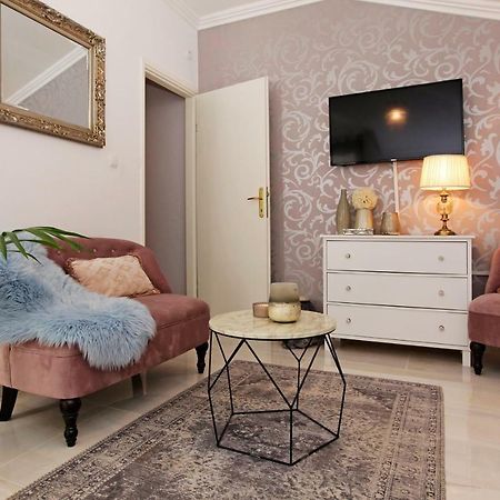 Apartment Ambroz ヴェラ・ルカ エクステリア 写真